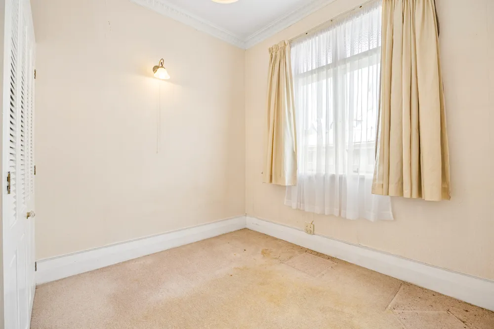 Photos of 14 Banff Avenue