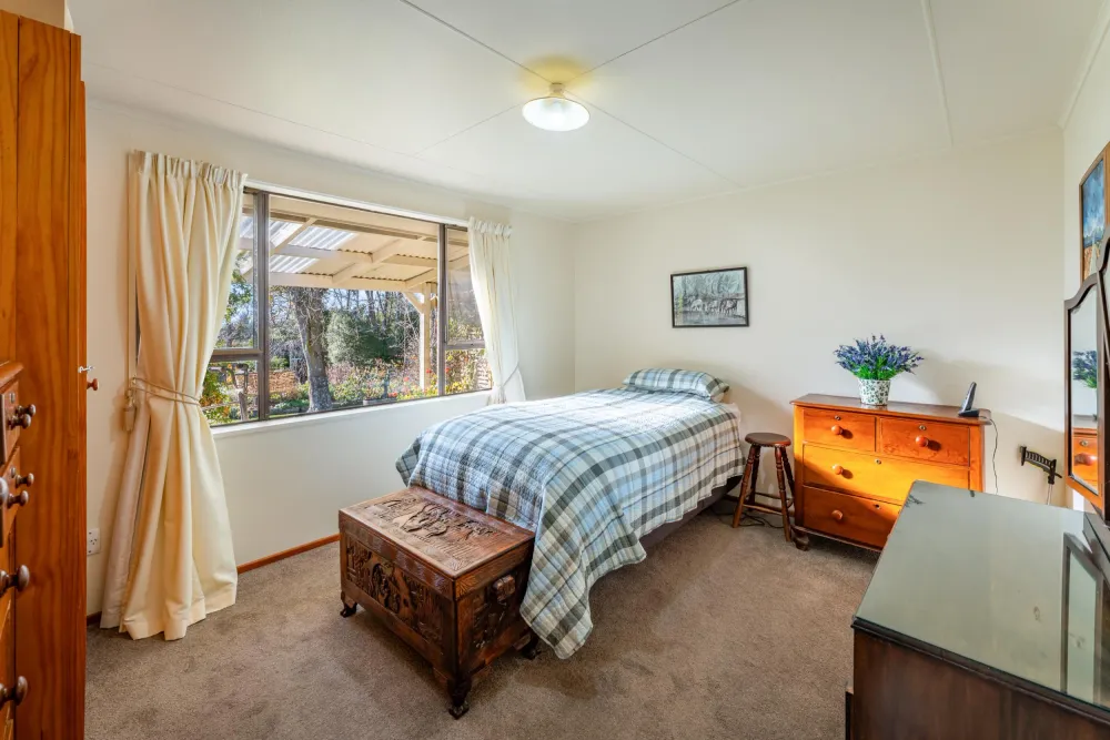 Photos of 17 Sherratt Road