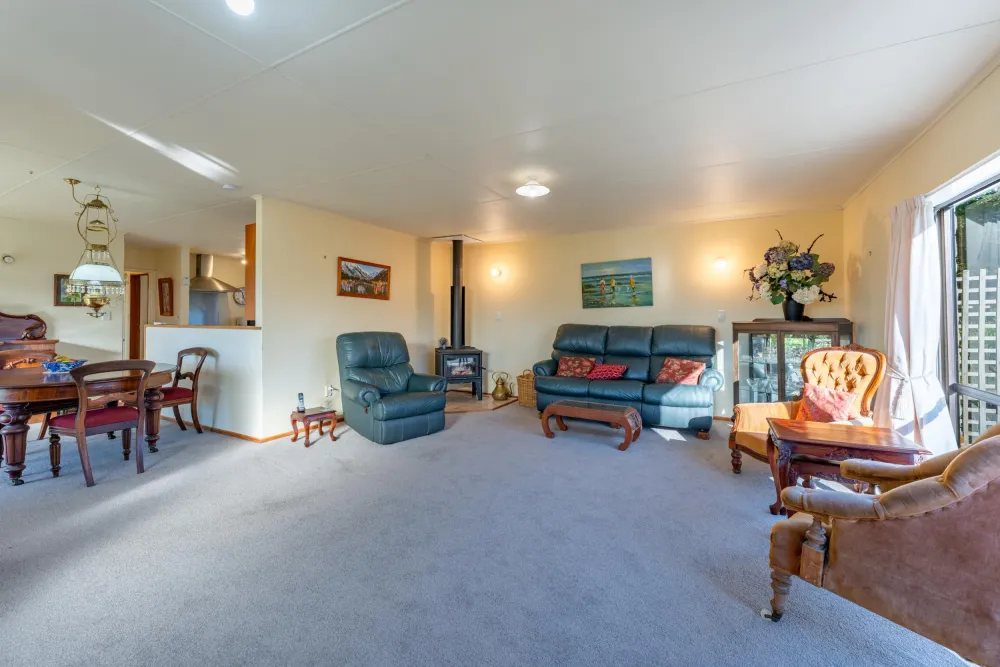Photos of 17 Sherratt Road