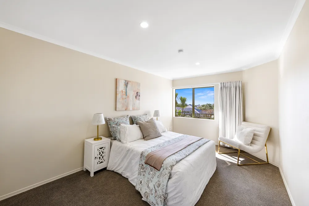 Photos of 17 Summerland Drive