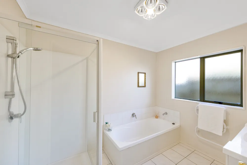 Photos of 17 Summerland Drive