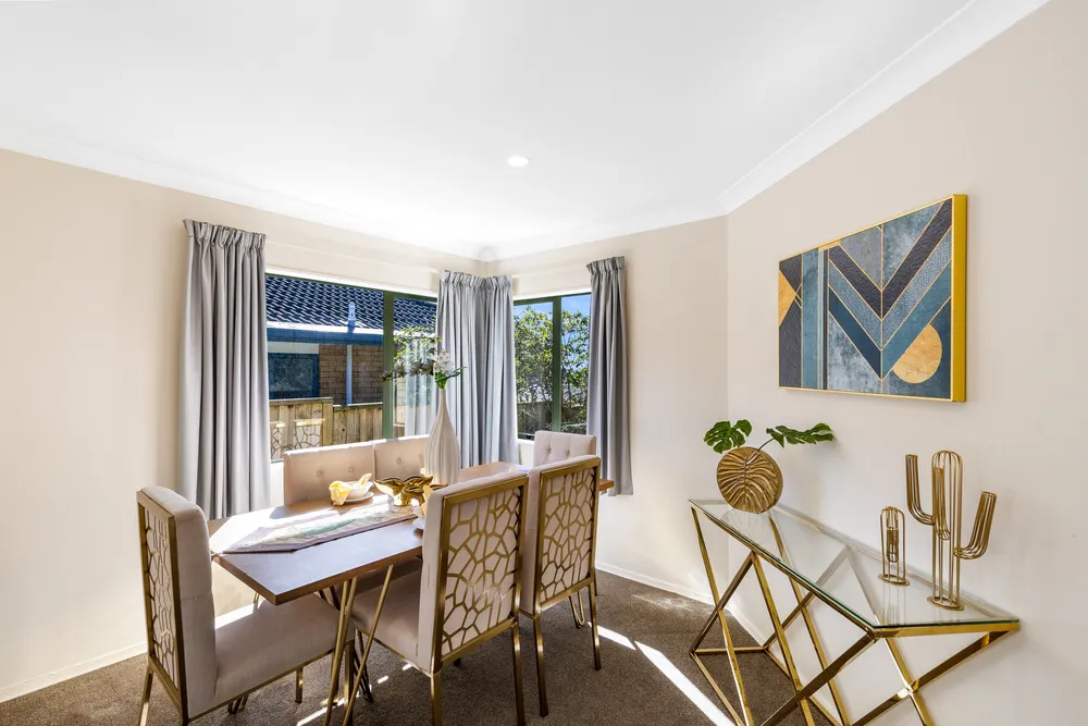 Photos of 17 Summerland Drive