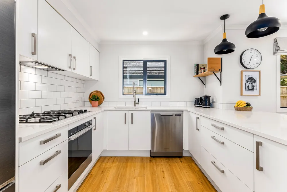 Photos of 75 Banks Boulevard