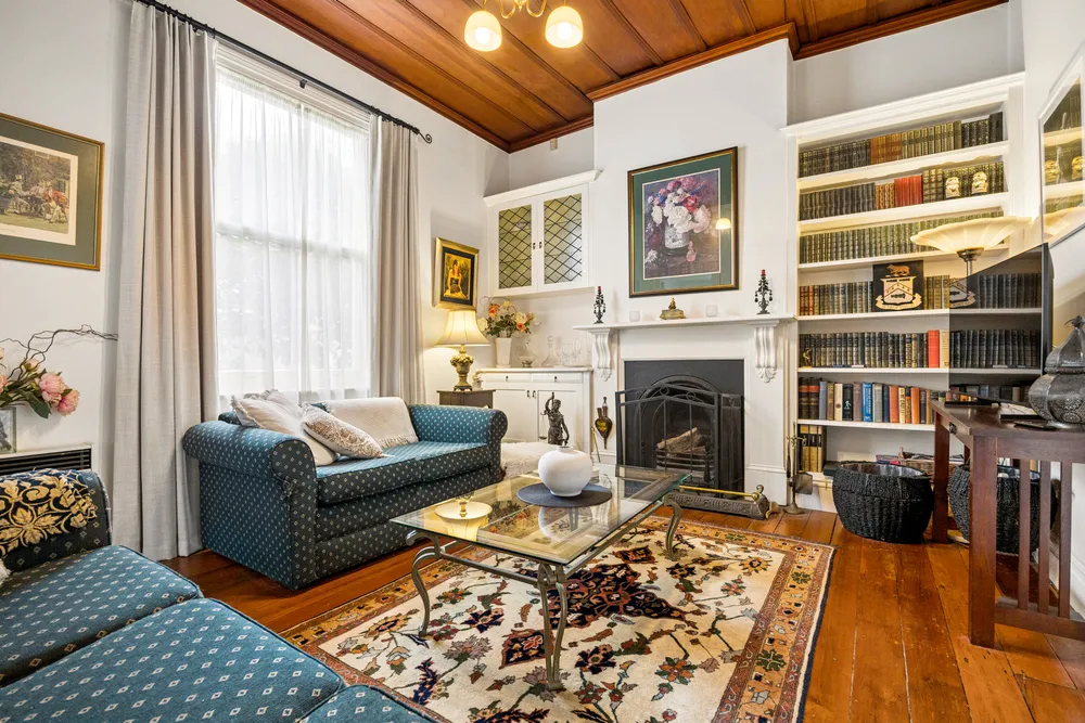 Photos of 15 Inverary Avenue