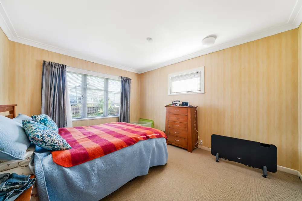Photos of 13 Henwood Road