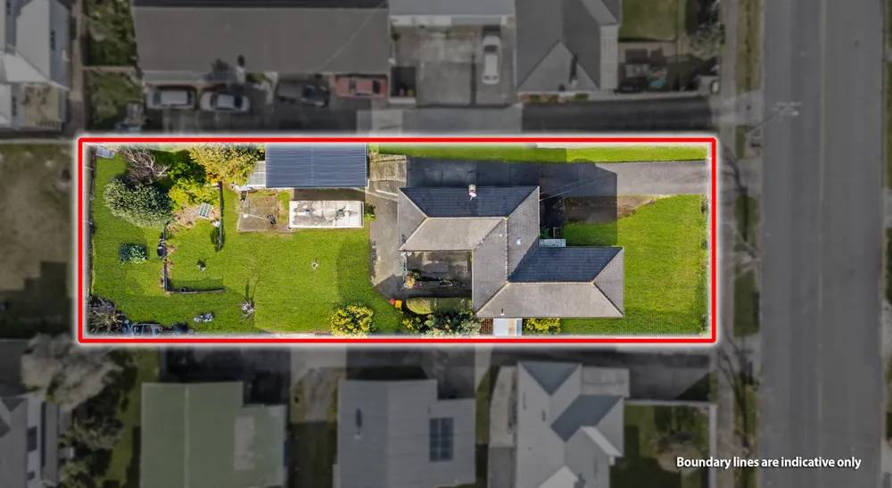 Photos of 13 Henwood Road