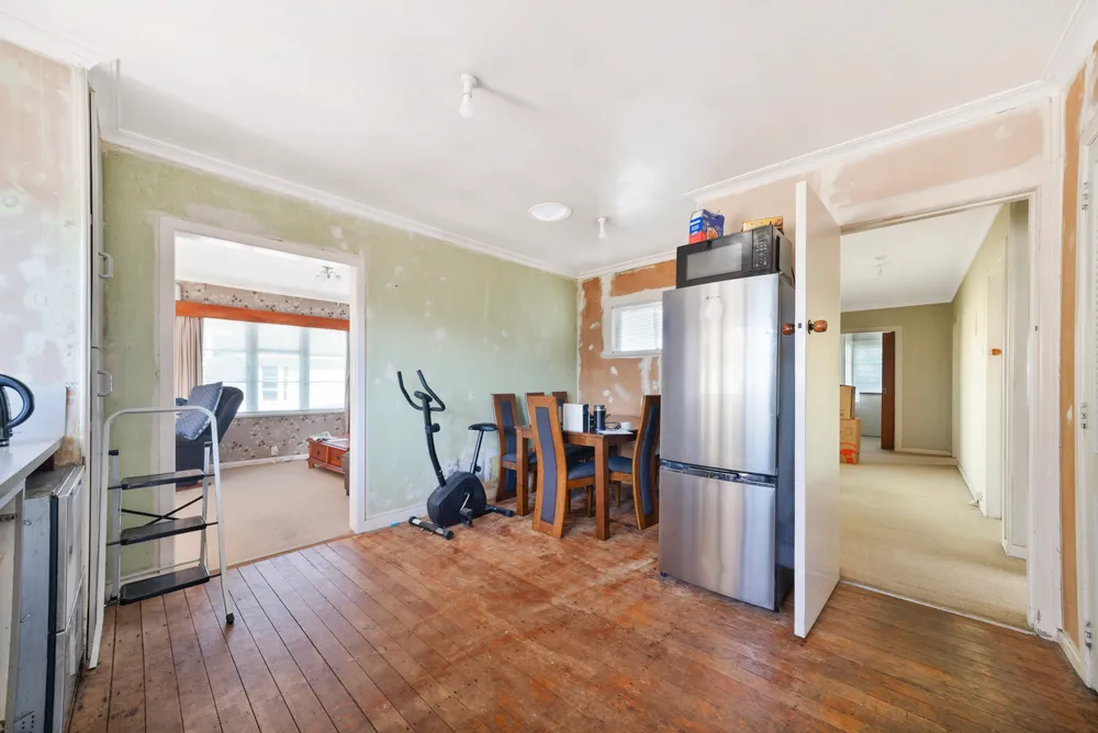 Photos of 13 Henwood Road
