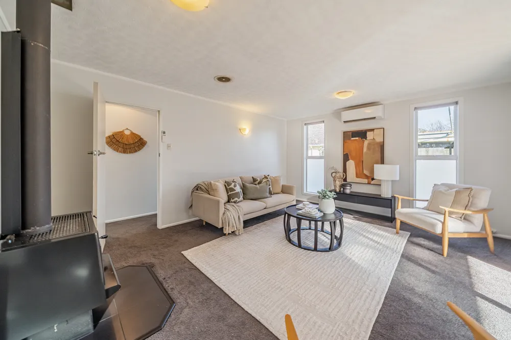 Photos of 122c Martin Street
