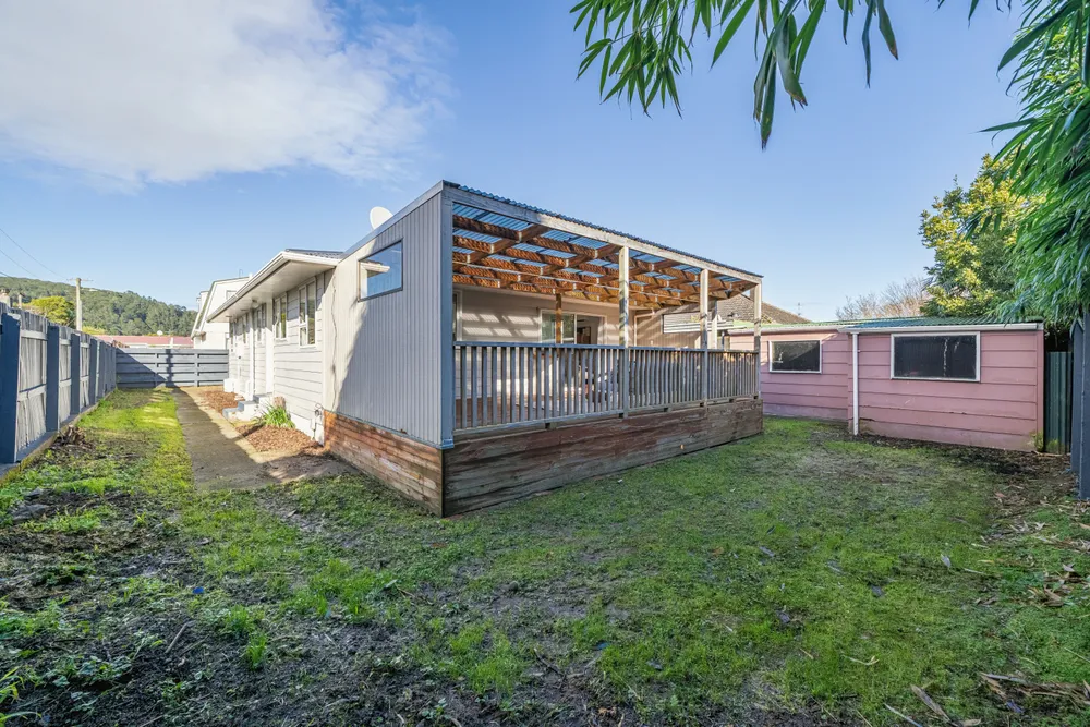 Photos of 122c Martin Street