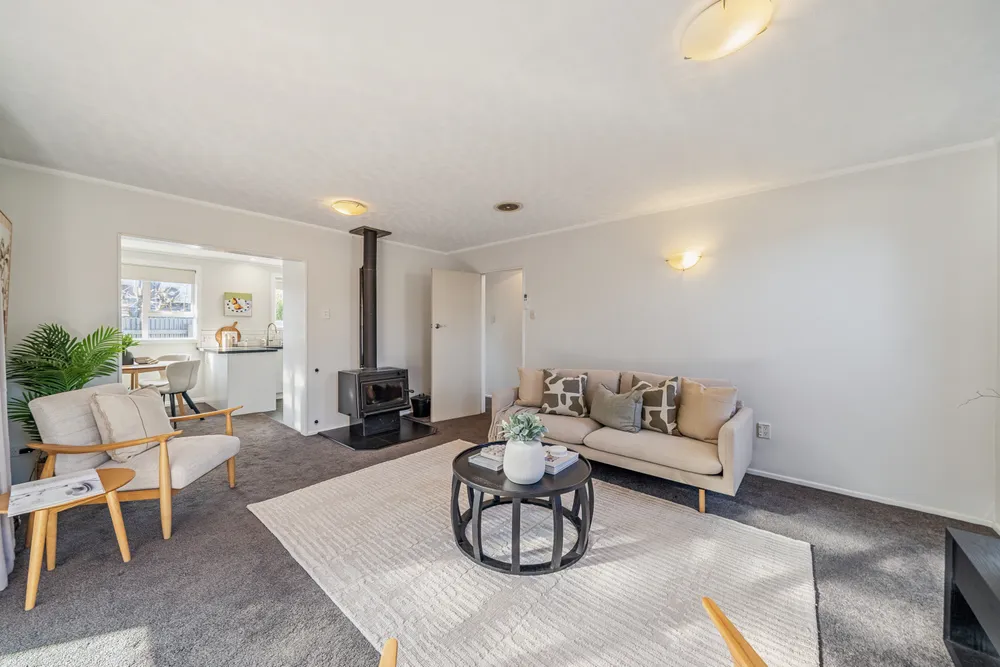 Photos of 122c Martin Street