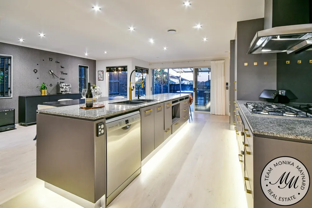 Photos of 9 Muirlea Drive