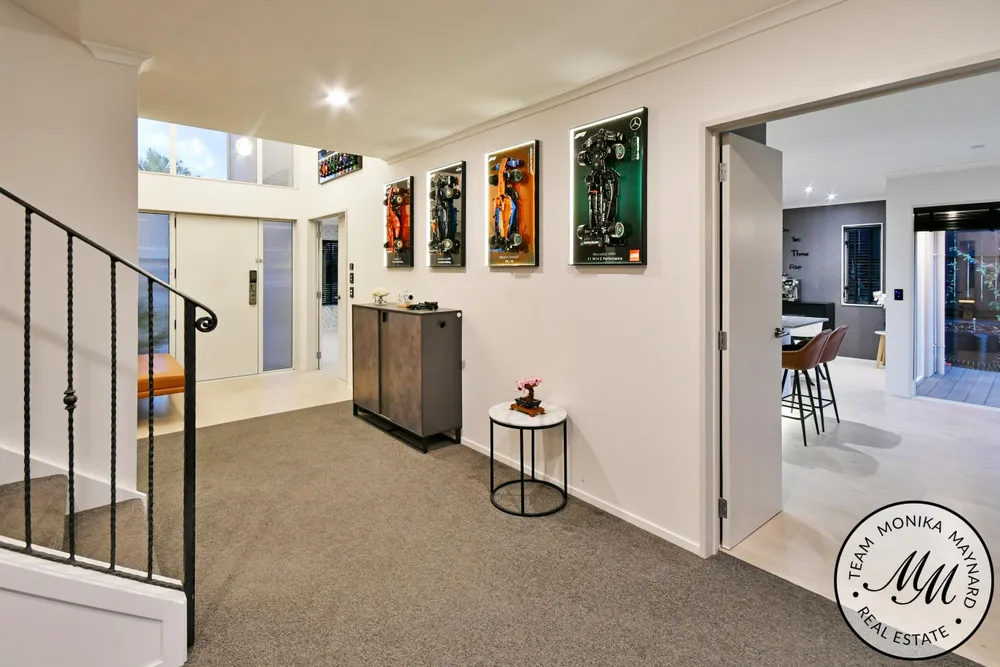 Photos of 9 Muirlea Drive