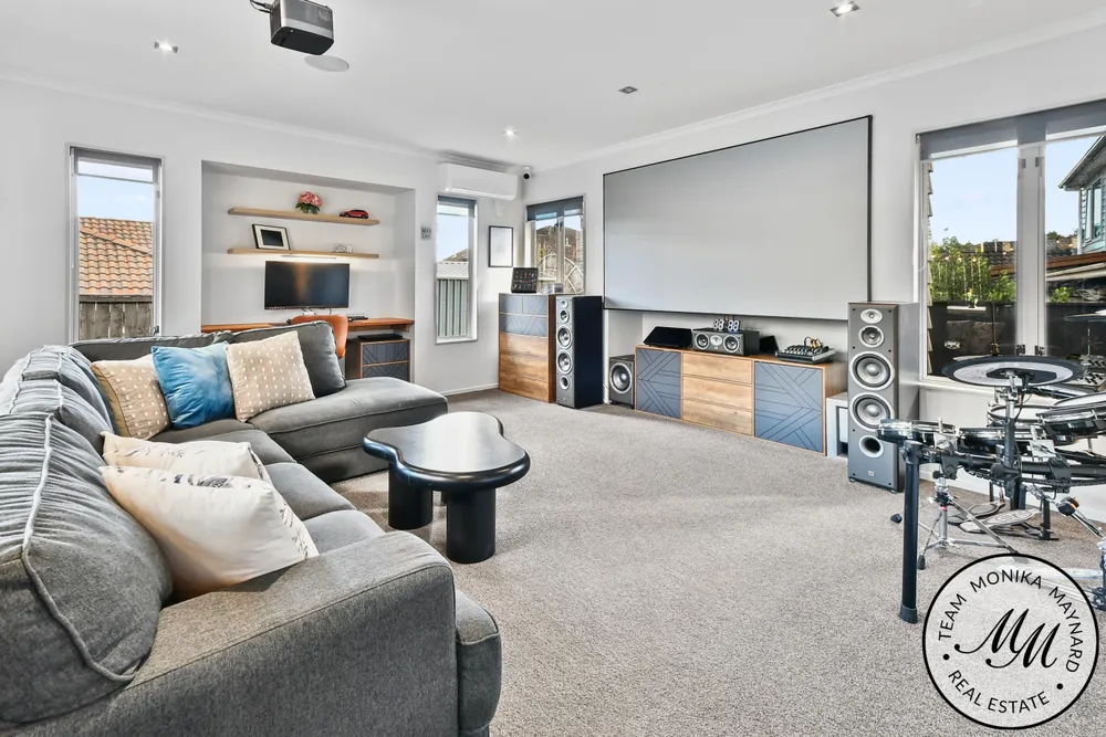 Photos of 9 Muirlea Drive