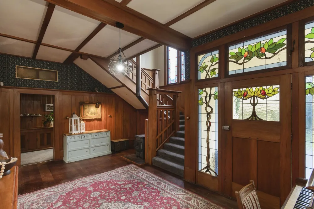 Photos of 1909 Tiniroto Road