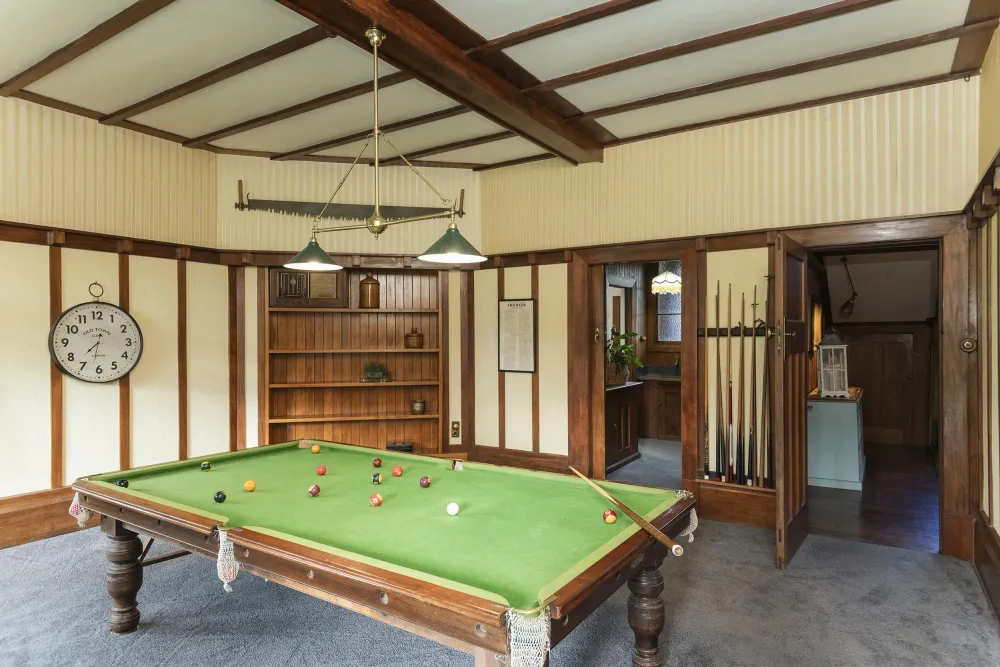 Photos of 1909 Tiniroto Road