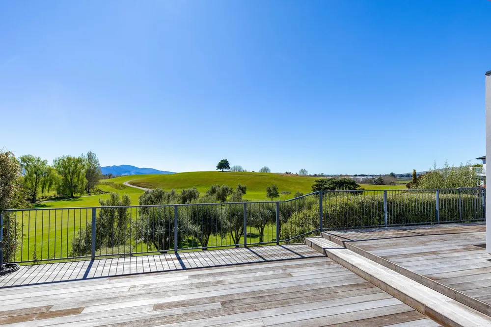 Photos of 17 Pine Hill Rise