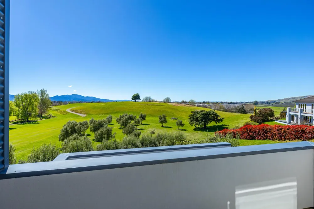 Photos of 17 Pine Hill Rise