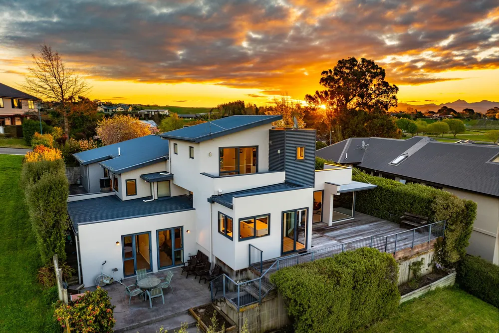 Photos of 17 Pine Hill Rise