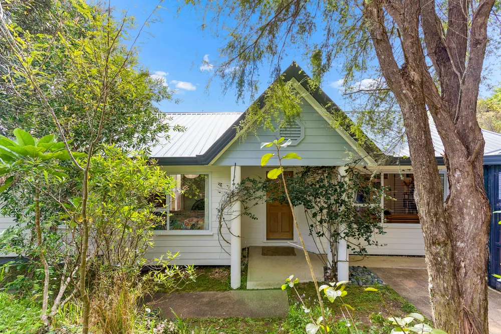 Photos of 109B Glengarry Road
