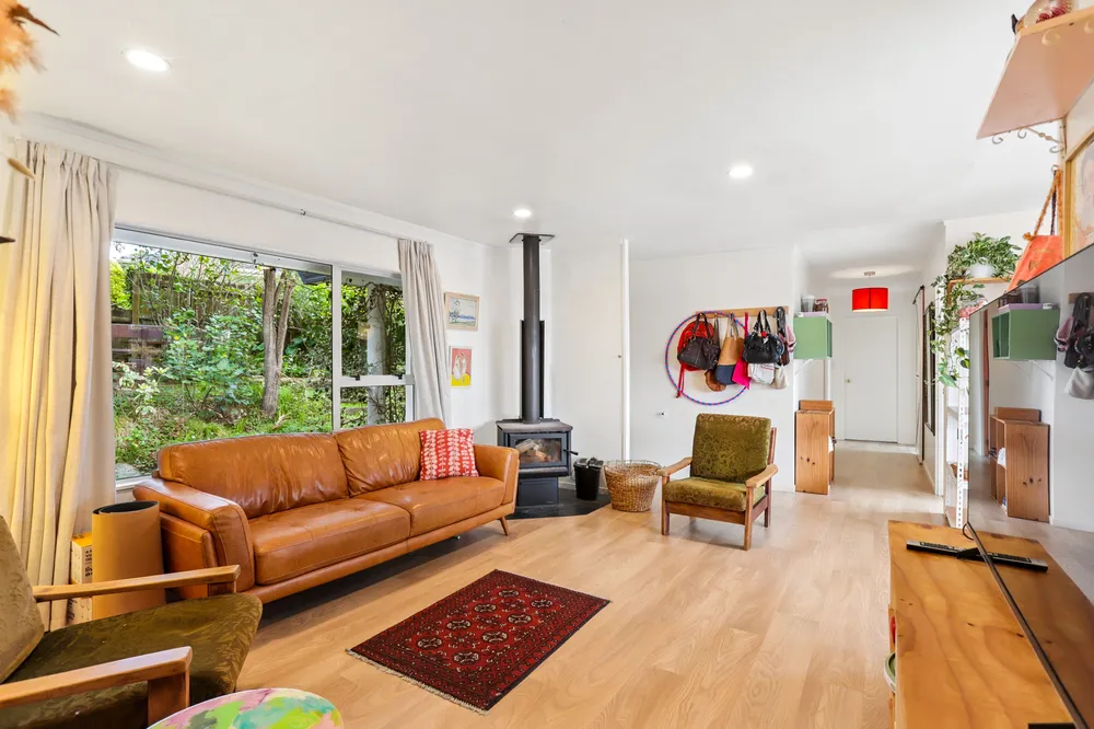 Photos of 109B Glengarry Road
