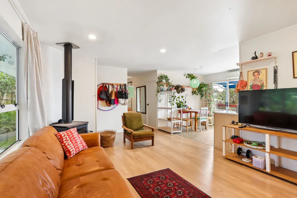Photos of 109B Glengarry Road