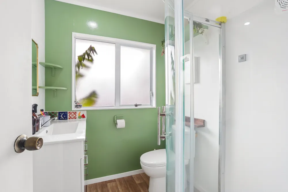 Photos of 109B Glengarry Road