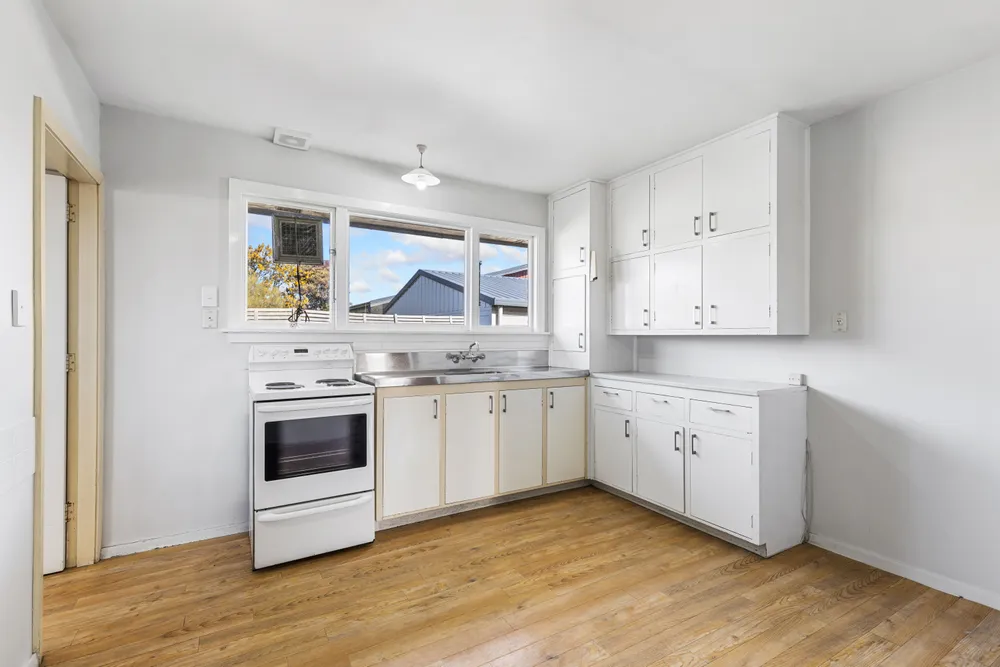 Photos of 17 Rollesby Street