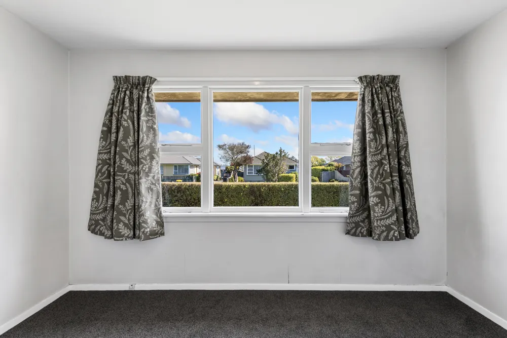 Photos of 17 Rollesby Street