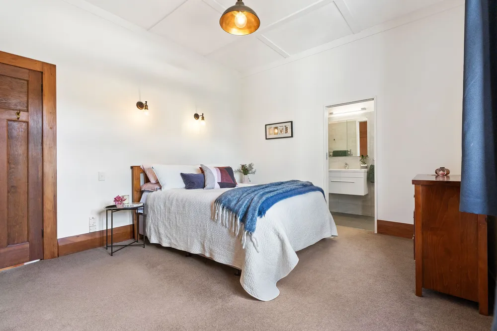 Photos of 77 Woodward Road