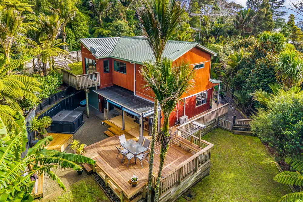 Photos of 212 Shaw Road
