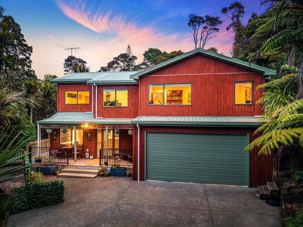 Photos of 212 Shaw Road