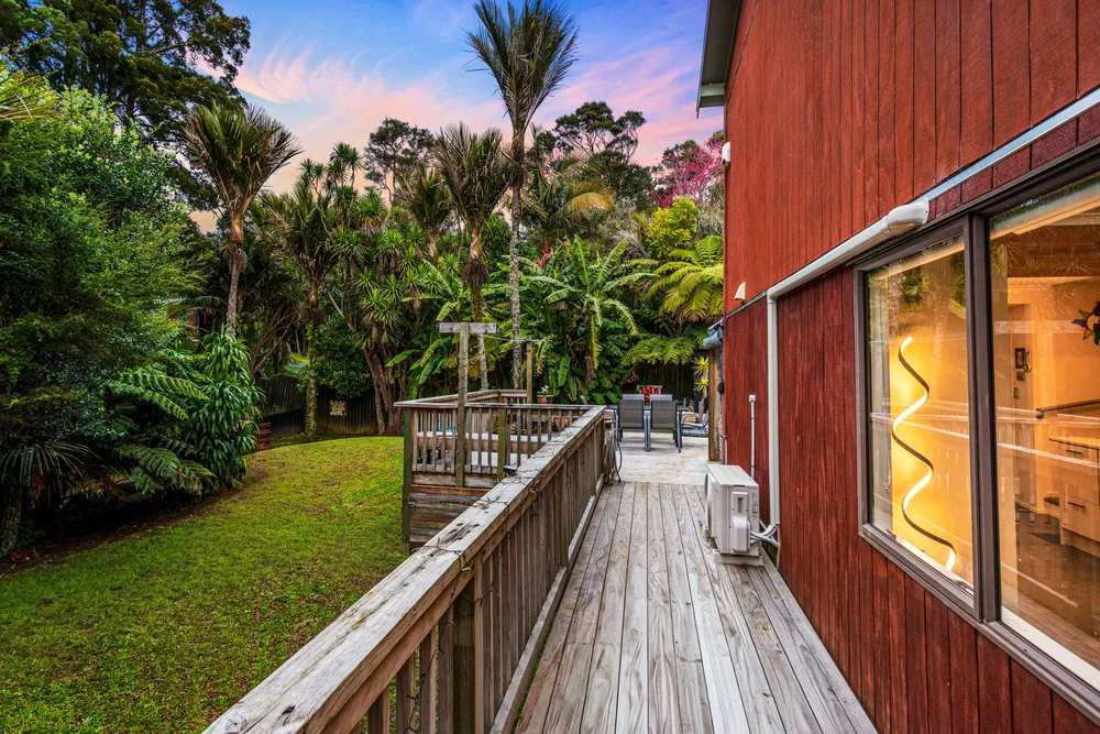 Photos of 212 Shaw Road