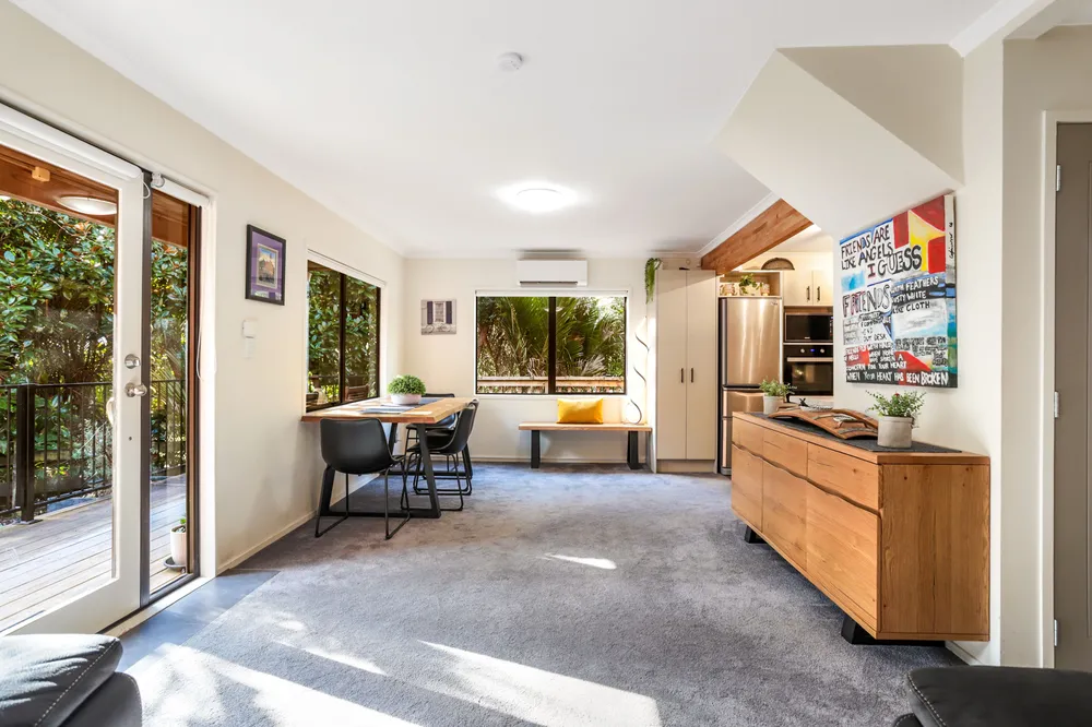 Photos of 212 Shaw Road