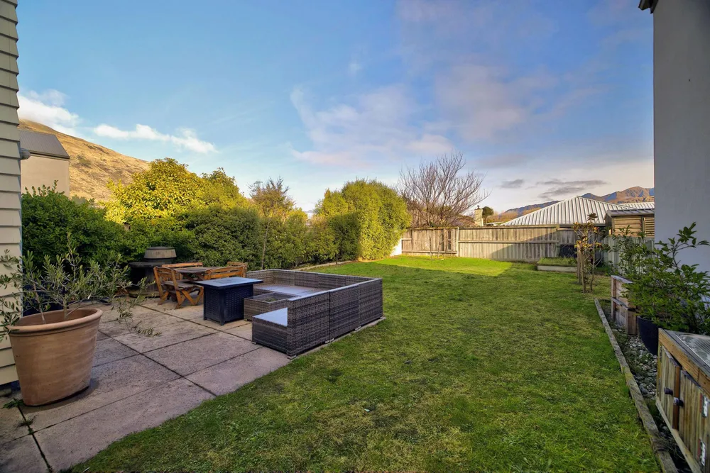Photos of 4 Onslow Road