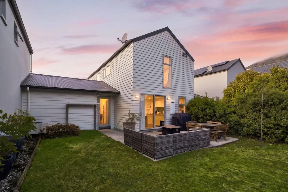 Photos of 4 Onslow Road