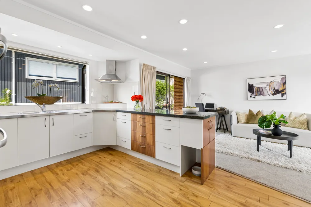 Photos of 174 Fisher Parade