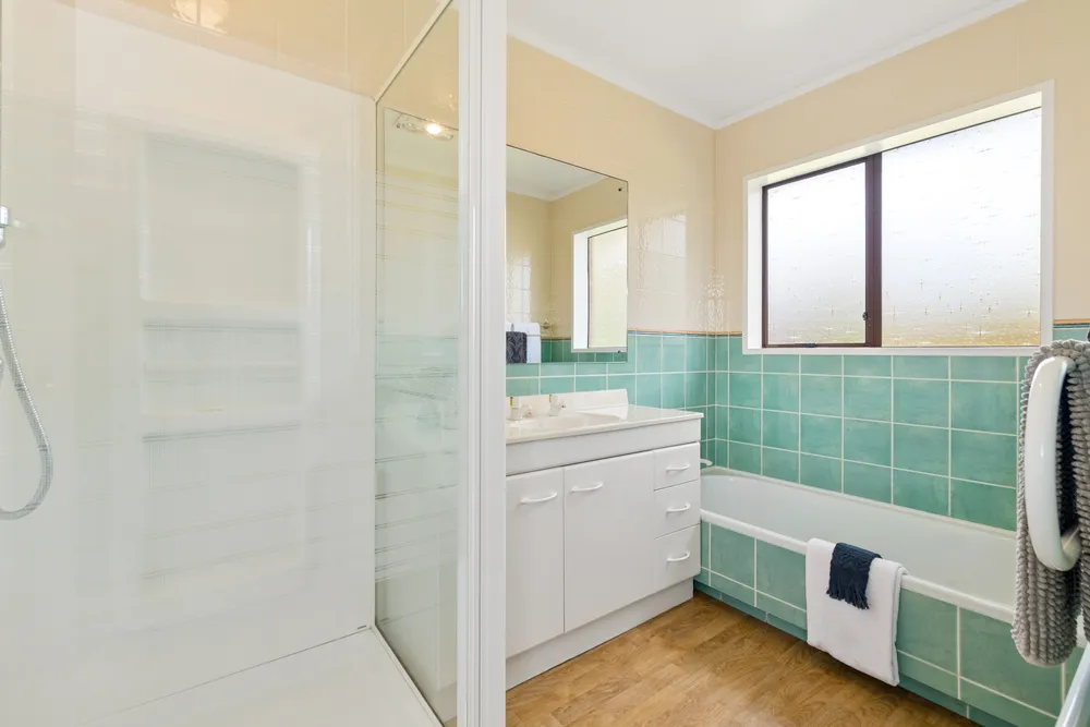 Photos of 174 Fisher Parade
