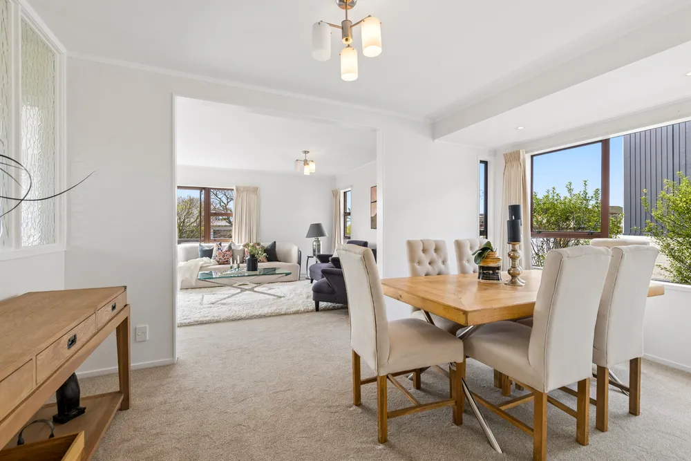 Photos of 174 Fisher Parade