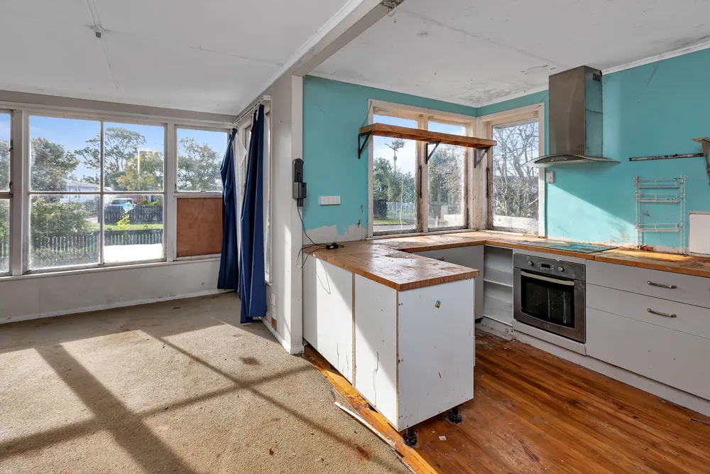 Photos of 24 Meadow Park Crescent
