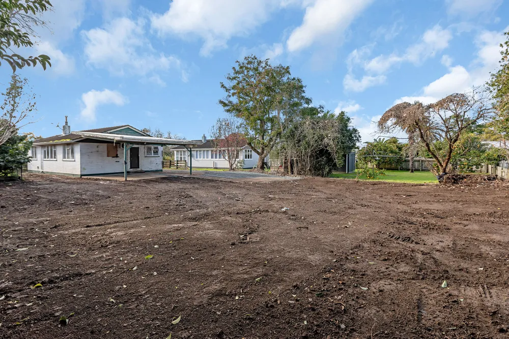 Photos of 24 Meadow Park Crescent