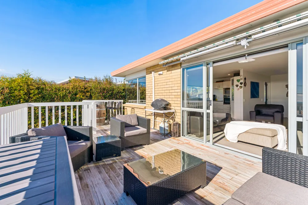 Photos of 40 Brightside Road
