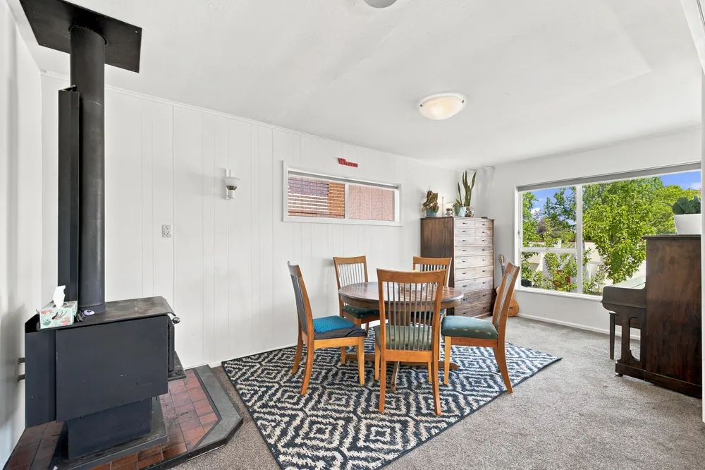 Photos of 72 Isleworth Road