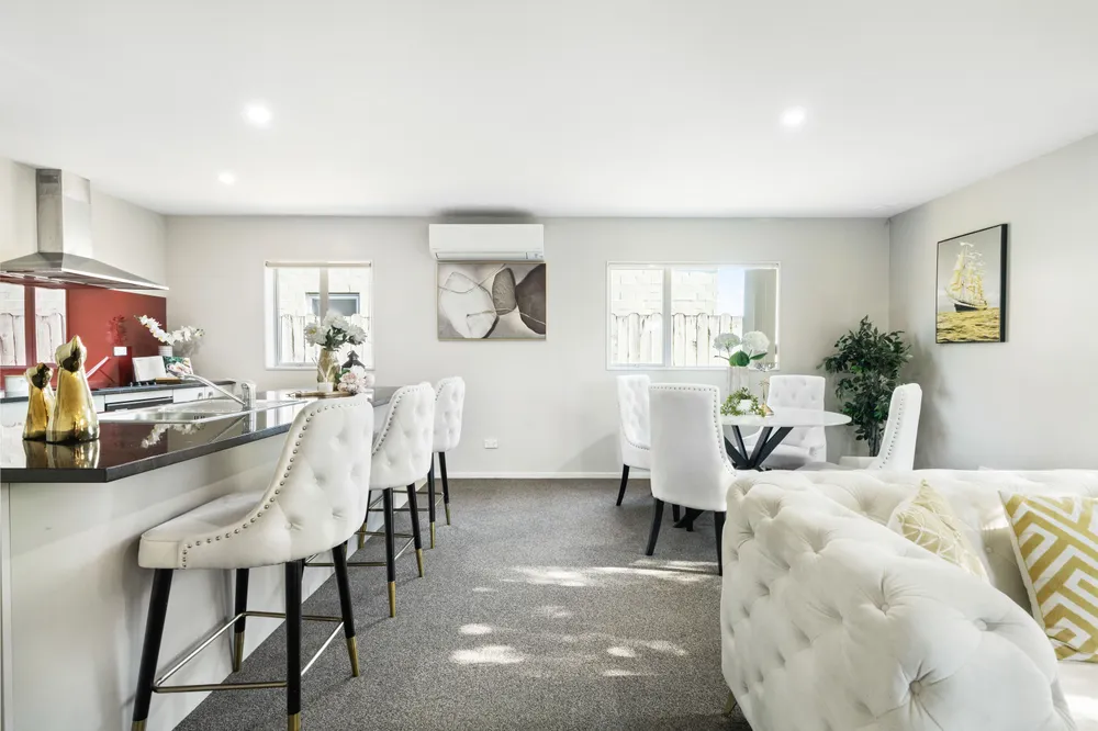 Photos of 48 Popokatea Drive