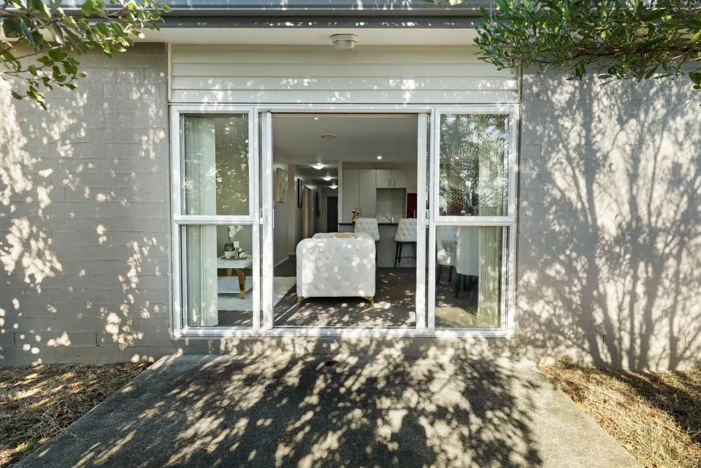 Photos of 48 Popokatea Drive