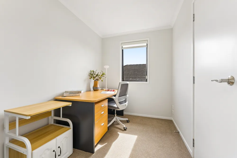 Photos of 6 Ashurst Lane