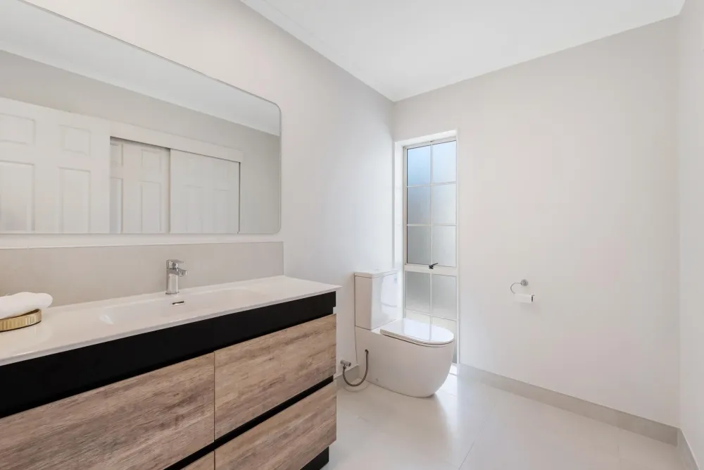 Photos of 8 Covina Place