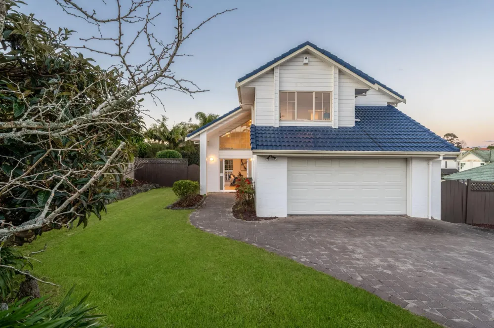 Photos of 8 Covina Place