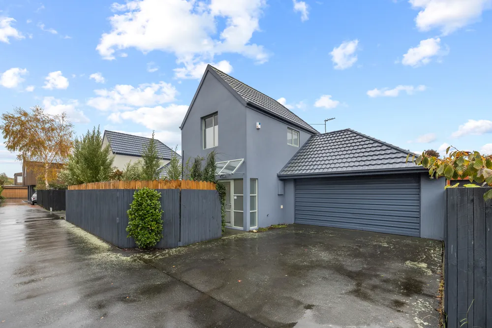 Photos of 2/21 Alexandra Street
