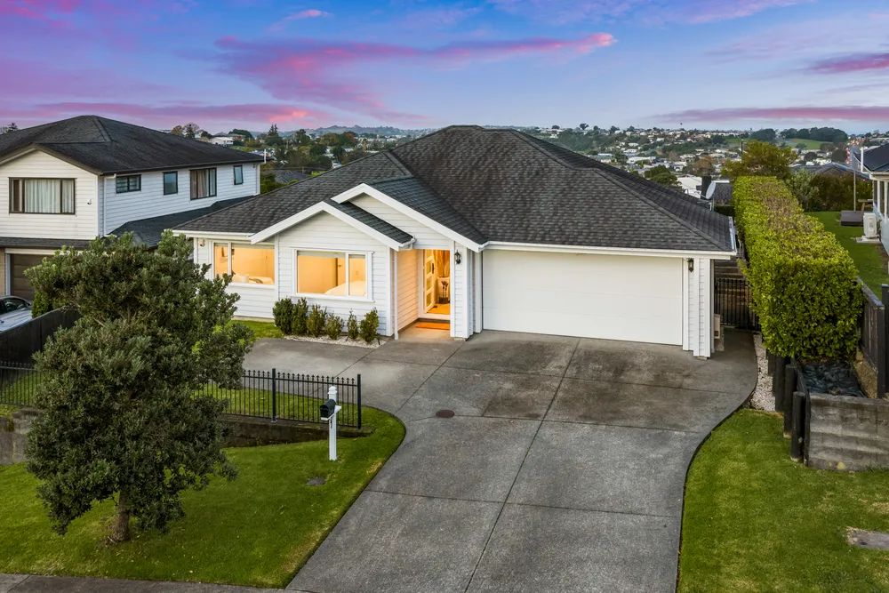 Photos of 24 Woodridge Drive