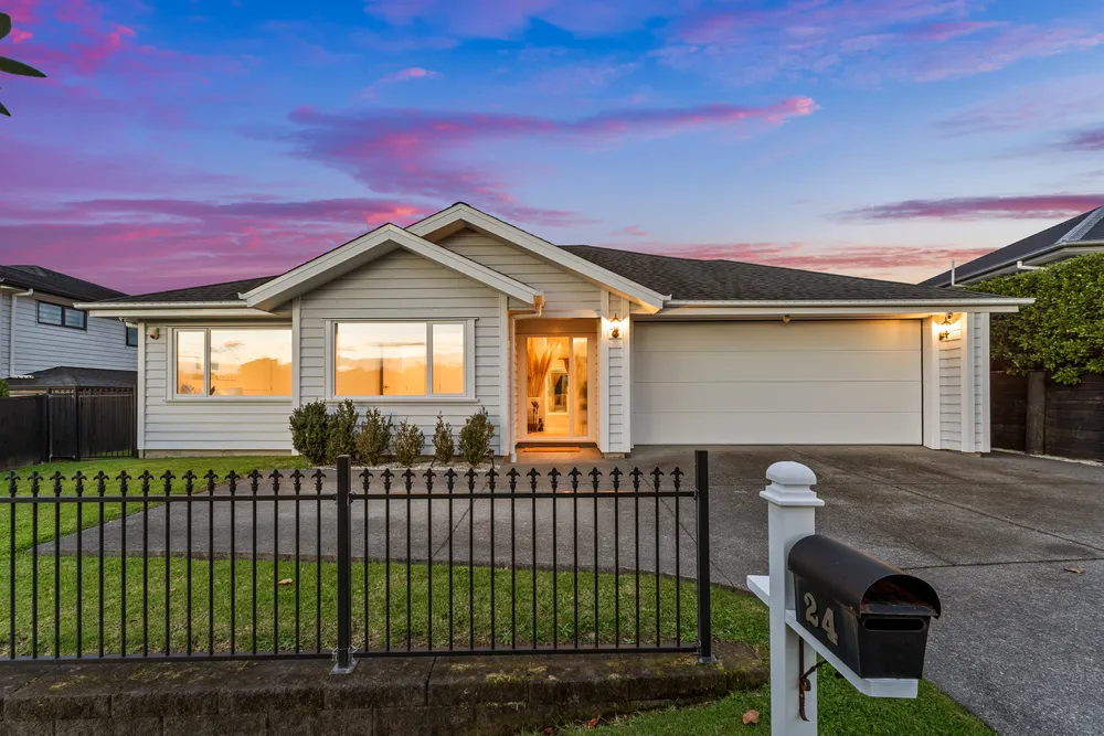 Photos of 24 Woodridge Drive